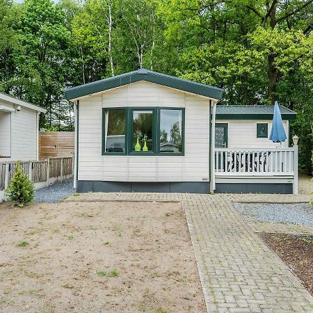 Comfortable Chalet With A Terrace At 3 Km From Baarle-Nassau Exterior photo